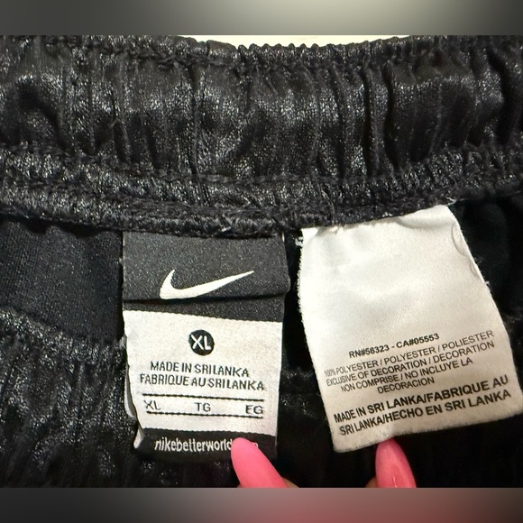 NIKE BOYS BASKETBALL shorts 522433-014 Youth XL - Picture 4 of 6